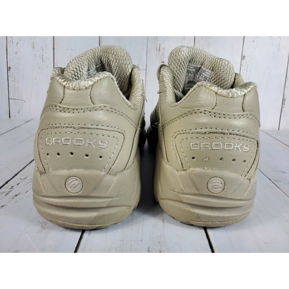 Brooks Addiction Sneakers Women's Size 7 Leather Comfort Walking Shoes D Wide - Picture 7 of 10